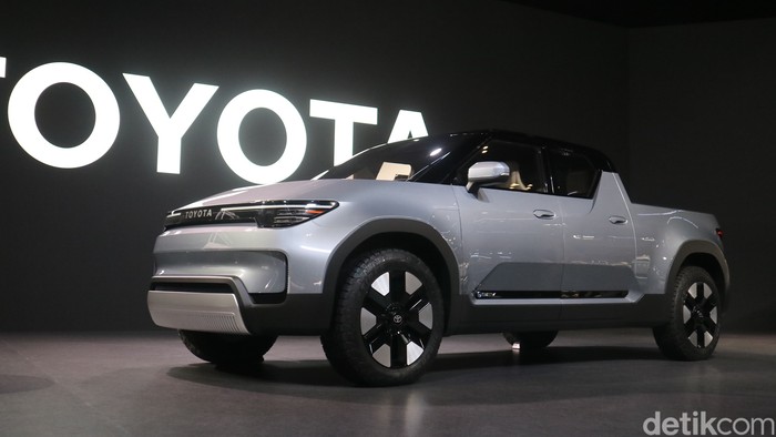 Toyota Hilux Listrik