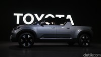 Makin Dekat Indonesia, Toyota Mulai Uji Coba Hilux Listrik di Thailand