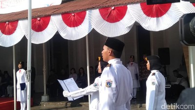 Potret Khidmatnya Upacara Bendera Peringatan 95 Tahun Sumpah Pemuda