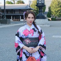 Ala sendiri memulai transformasinya sejak 2020 setelah menampilkan diri sebagai transgender pada 2015. Foto: Instagram