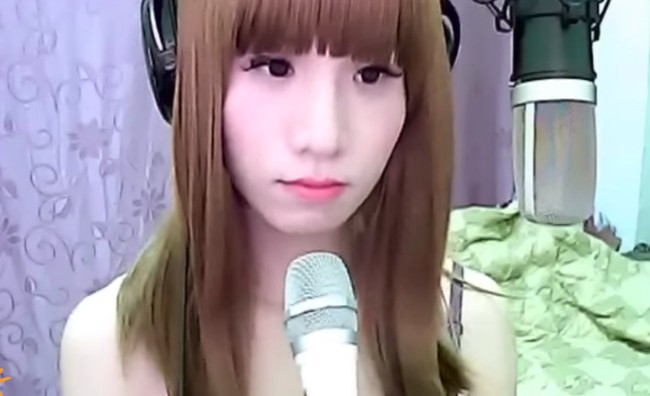 Begini penampilannya ketika baru masuk ke dunia hiburan. Foto: Instagram