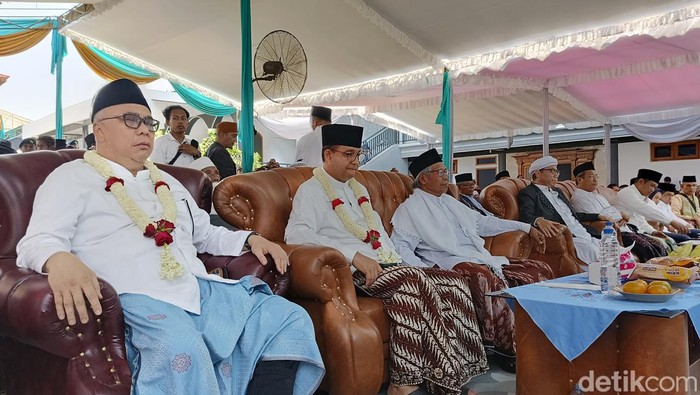 capres anies baswedan di lumajang
