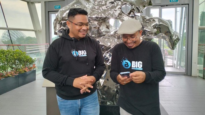 Isra Ruddin, President Director & CEO BIG Records Asia, dan Sunu Prasasti Aji, Vice President A&R BIG Records Asia.