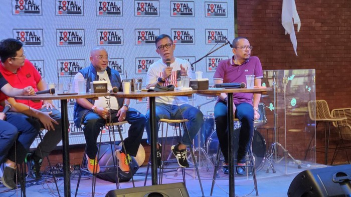Masinton Pasaribu dalam diskusi Total Politik bertajuk Usai Pendaftaran Capres-Cawapres, Seperti Apa Peta Pertarungan? di Jakarta Selatan, Minggu (29/10/2023).