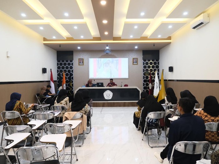 Pemaparan bijak bermedsos dari Diskominfo Garut.