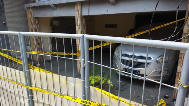 Penampakan rumah bapak dan balita yang tewas membusuk di Koja, Jakarta Utara (Kurniawan Fadilah/detikcom)