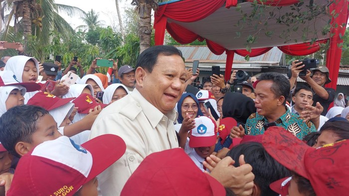 Prabowo Resmikan Sumur Air Bersih di Jateng (Rumondang/detikcom)