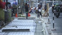 Diketahui anggaran yang digelontorkan yaitu Rp17 miliar menggunakan Anggaran Pendapatan dan Belanja Daerah (APBD) Kota Depok.  