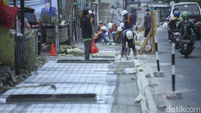 Proyek Trotoar Margonda Depok Dikebut, Begini Progresnya