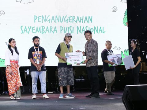 Puncak Festival Sastra Yogyakarta (FSY) 2023 di SMA Stella Duce 1, Kotabaru, Jogja, Sabtu (28/10/2023) malam.