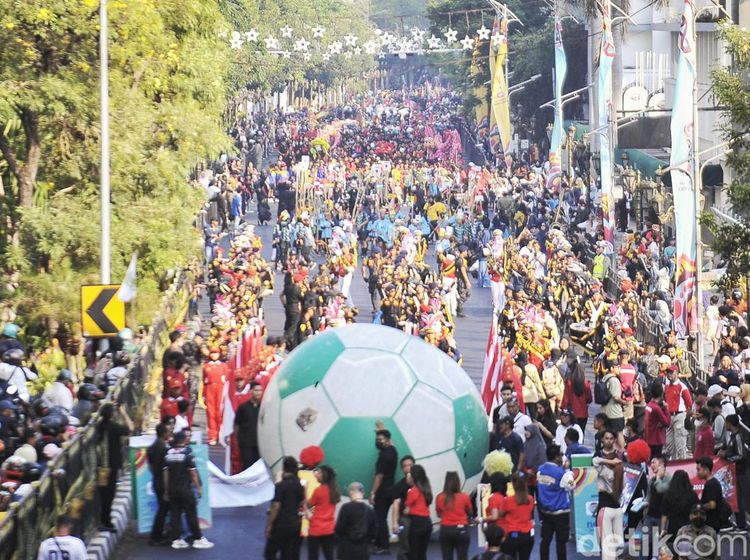 Meriahnya Trophy Experience Piala Dunia U-17 di Surabaya