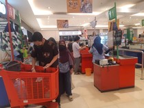 Belanja Bulanan di Transmart Full Day Sale, Dapat Diskon Lebih Banyak
