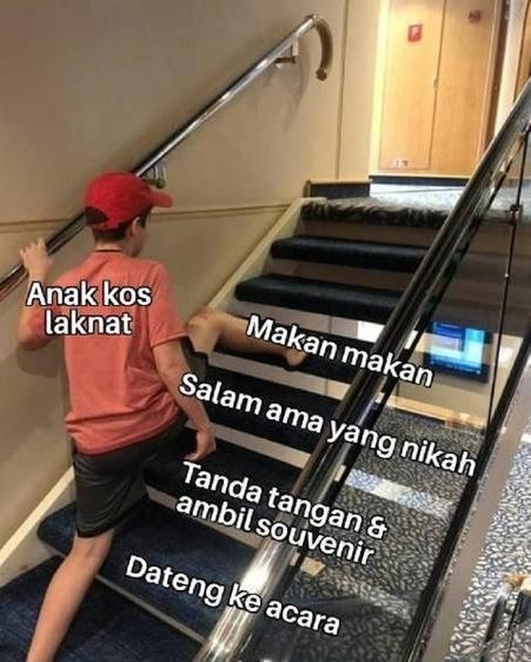 10 Meme Pergi Kondangan, Makan Gratis Nih Ye! Siapa yang paling suka pergi kondangan? Asik deh, bisa makan sepuasnya dan jumpa teman-teman lama.
