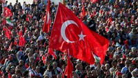 Erdogan juga menyentil mereka yang menitikkan air mata buaya untuk warga sipil yang tewas dalam perang Ukraina-Rusia, namun diam saat menyaksikan kematian ribuan anak tak berdosa di Gaza. Menurutnya, penyebab utama pembantaian di Gaza adalah negara-negara Barat.  