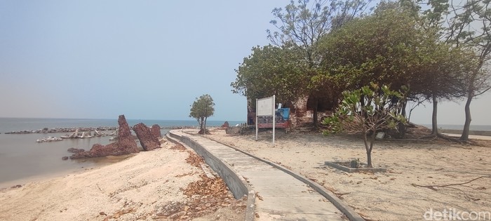 Benteng Martello di Pulau Kelor Benteng Martello di Pulau Kelor