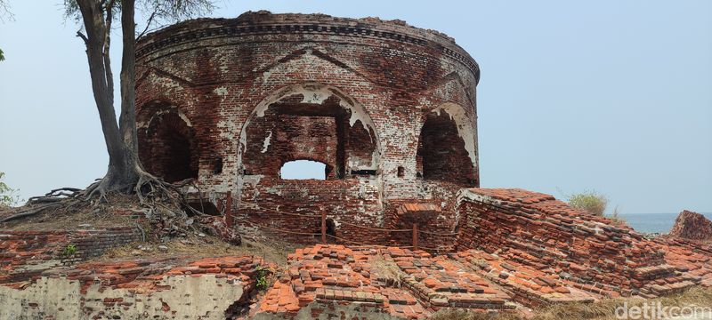 Benteng Martello di Pulau Kelor