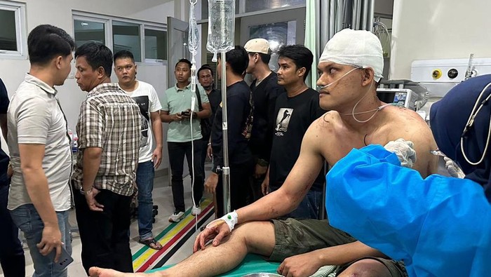 Brigadir Andri Sitompul saat dirawat di rumah sakit.