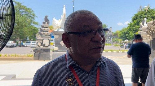 Deputi Bidang Produk Wisata dan Penyelenggara Kegiatan Kemenparekraf Vinsensius Jemadu di Pelabuhan Benoa, Bali, pada Senin (30/10/2023).