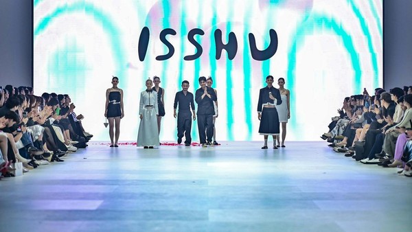 ISSHU Raih Force Fashion Award 2023