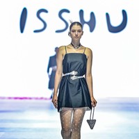 ISSHU dinobatkan sebagai pemenang kategori aksesoris pada Force Fashion Award 2023.  