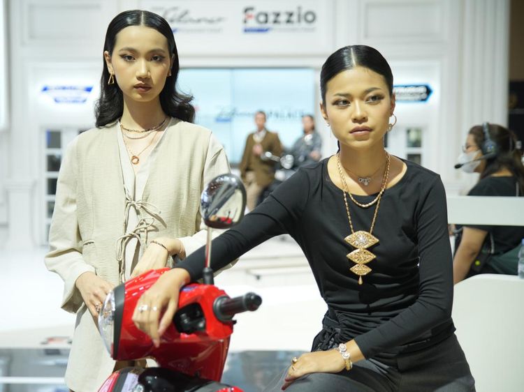 Foto: Inspirasi Tampil Stylish saat Bermotor Persembahan Yamaha x The Palace
