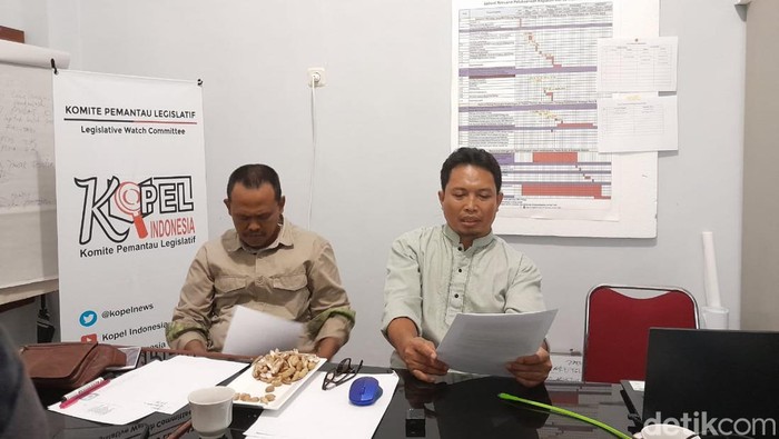 Kopel Indonesia minta Jokowi nonaktifkan Firli Bahuri dari jabatan Ketua KPK. Muhammad Darwan/detikNews