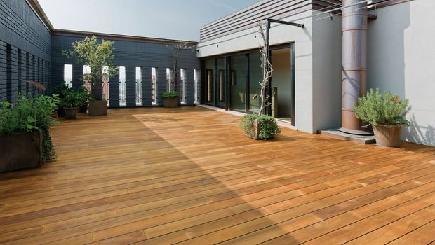 lantai kayu