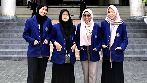 Mahasiswa FMIPA UNY Menemukan Solusi Cemaran Air Lindi TPA Piyungan. Foto diunggah pada Senin (30/10/2023).