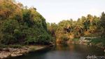 Melihat Keindahan Air Terjun Sri Gethuk