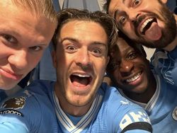 Meme Monster Haaland Menggila Bantu Man City Bantai MU