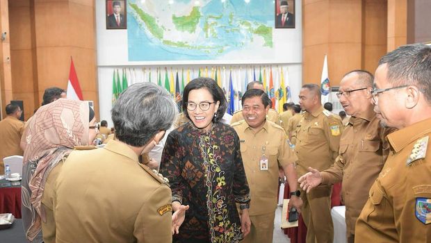 Menteri Keuangan Sri Mulyani saat rapat koordinasi bersama Pejabat Pimpinan Daerah. (Instagram @smindrawati)