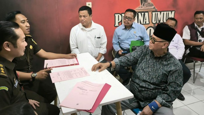 Panji Gumilang Tiba di Kejari Indramayu