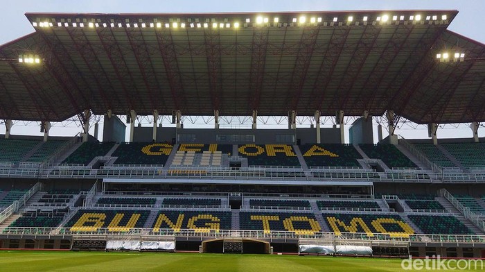 Potret Stadion GBT Jelang Piala Dunia U-17 Potret Stadion GBT Jelang Piala Dunia U-17