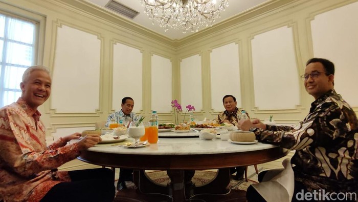 Presiden Jokowi makan siang bareng 3 capres. (Marlinda Erwanti/detikcom).