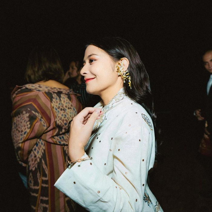 Prilly Latuconsina