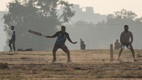 Saat ini, penggemar kriket di India bahkan sudah mencapai jumlah ribuan. Tak hanya terfokus pada satu wilayah, penggemar kriket tersebar di beberapa kota. Sebut saja New Delhi, Mumbai, Pune, hingga kota-kota kecil di India.  