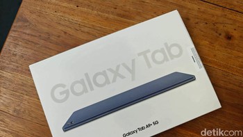 Galaxy Tab A9 Plus dibanderol mulai Rp 3,499 juta. Bila ingin yang lebih kecil ada Galaxy Tab A9 dengan harga Rp 2,3 juta. Foto: Adi Fida Rahman/detikINET