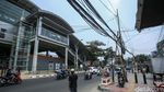 Semrawutnya Trotoar Depan Stasiun Bekasi