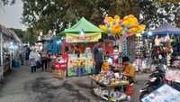 Pedagang kaki lima di Sekaten Solo.