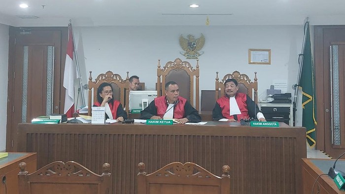 Sidang Pontjo Sutowo Vs PPKGBK Lanjut Mediasi