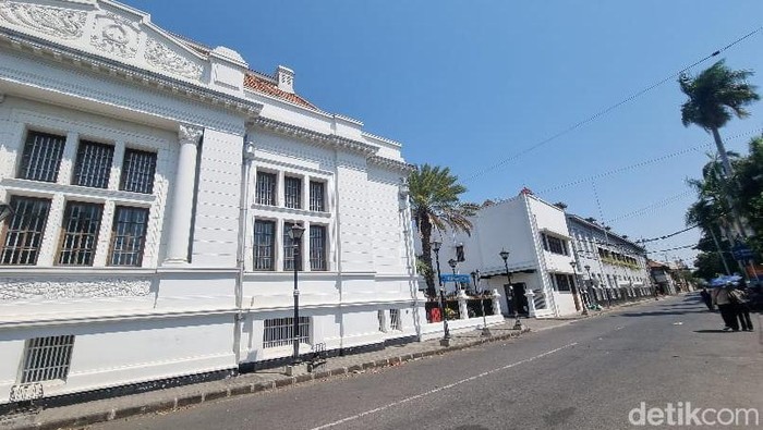 Wisata Kota Tua Surabaya Mulai Direvitalisasi, Kawasan Eropa Dipercantik
