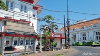 Kawasan Kota Tua Surabaya meliputi Jalan Karet dan Jembatan Merah, yang sudah ditetapkan sebagai Cagar Budaya pada 10 November 2018 (Foto: Esti Widiyana/detikJatim)