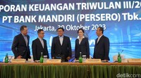 Di samping itu, kredit korporasi Bank Mandiri tetap menjadi menyumbang portofolio kredit terbesar. Realisasinya mencapai Rp 449 triliun dan tumbuh 9,55% secara YoY. Pertumbuhan ini seiring dengan kinerja keuangan perseroan yang semakin solid. Hal ini terlihat dari laba bersih Bank Mandiri secara konsolidasi melesat 27,4% yoy menjadi Rp 39,1 triliun hingga September 2023.