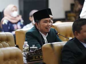 Jogetin Rumor Stroke, Gerindra Jatim Tegaskan Prabowo Sehat dan Siap Tempur