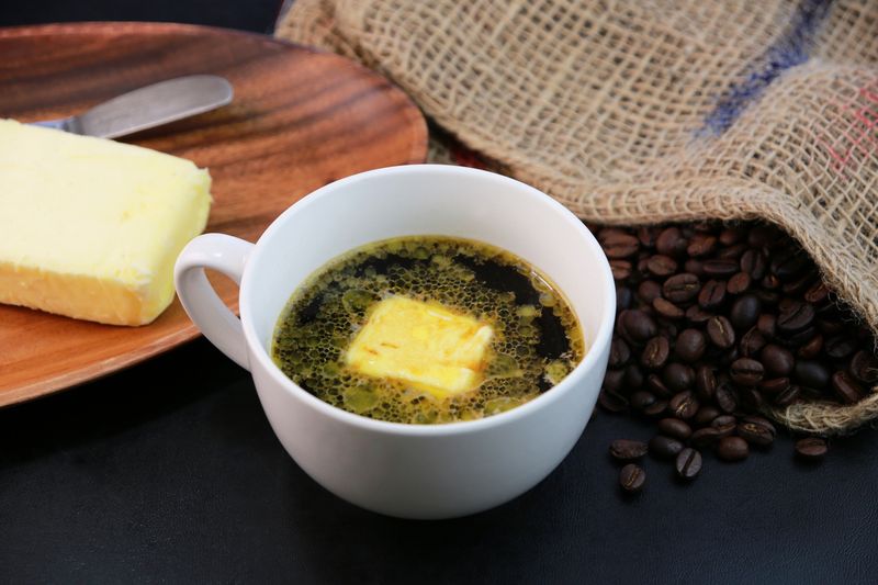 'Bulletproof Coffee' Kaya Nutrisi dan Bisa Turunkan BB, Apa Benar?