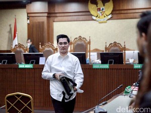 Mengemuka di Sidang Makelar Perkara, Transaksi Haram di Gedung MA