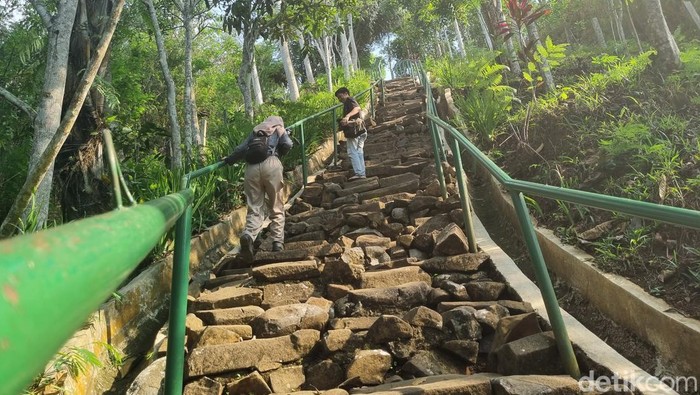 Potret Terkini Gunung Padang Di Cianjur 9414