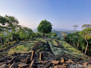 Gunung Padang Disebut Lebih Tua dari Piramid Mesir, Ini Kritik Para Ilmuwan Asing