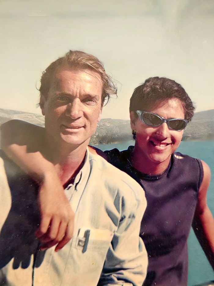 Hamish Daud dan ayah sambungnya.