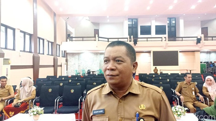 Kabiro Pemerintahan Sulsel Idham Kadir.